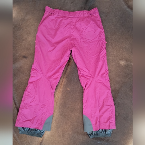 Mountain Hardwear Snow pants XL - Picture 4 of 14
